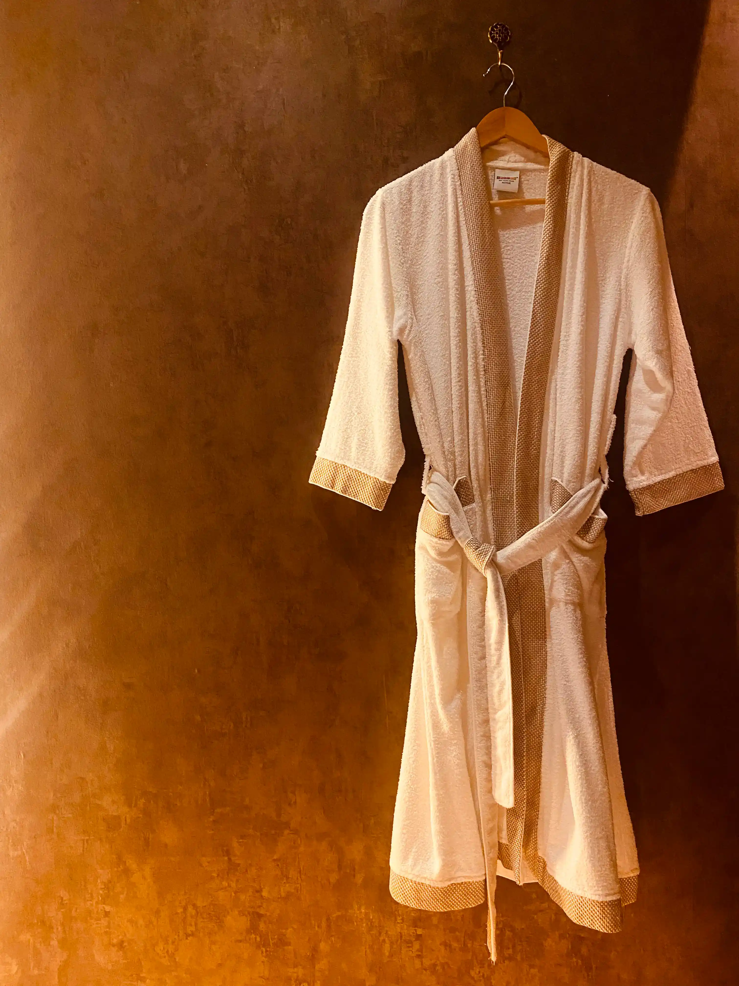 Miami Thai Spa Website Element